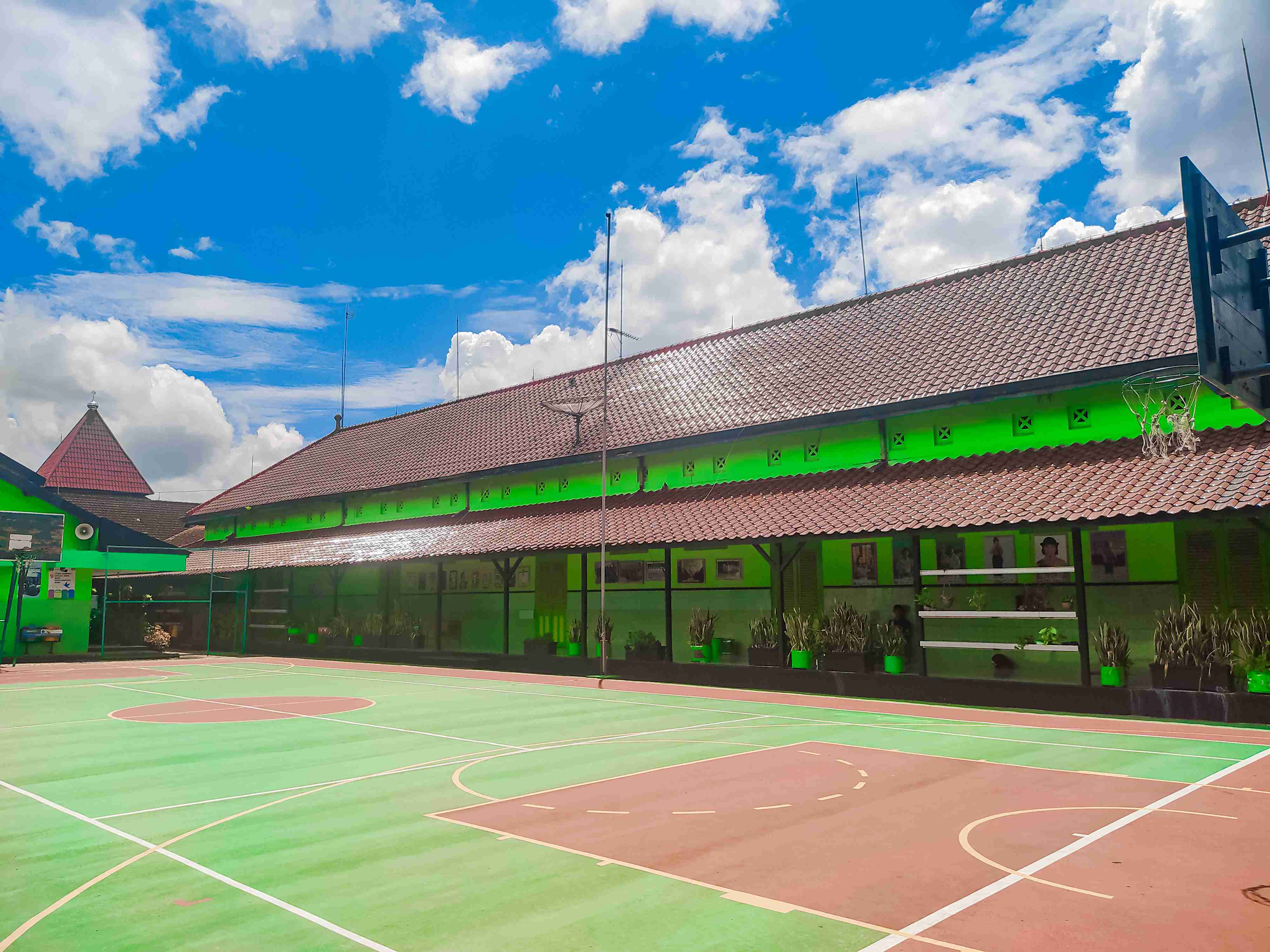 Gedung SMPN 1 Wlingi